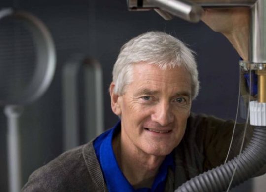 th_james-dyson-pays-sipa