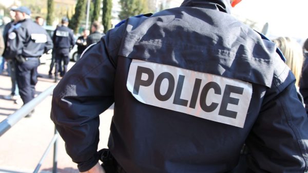 th_des-policiers-le-28-fevrier-2012-a-nice_4577766