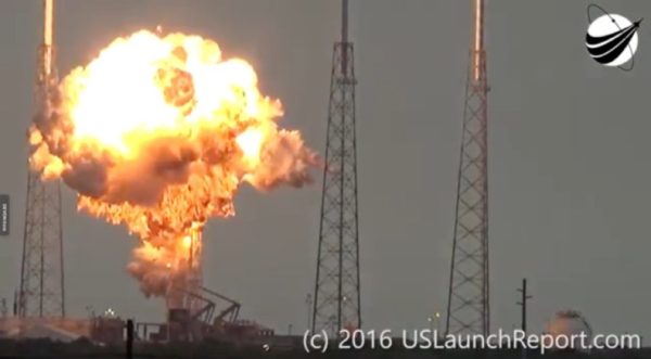 Falcon 9 Explosion A 2016 09 01 879x485 600x331