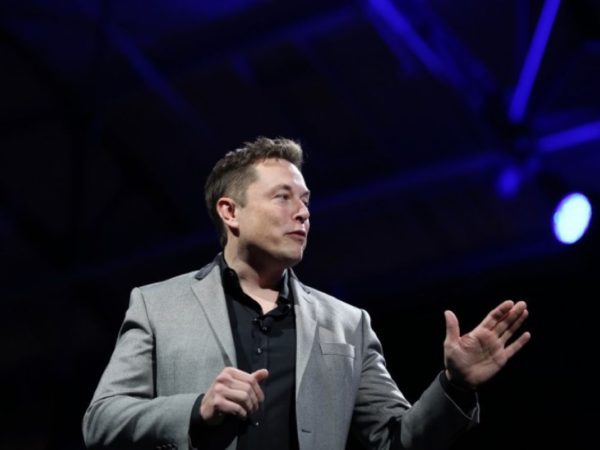 Elon Musk 600x450