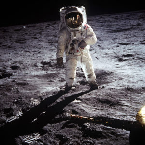 Il y a 51 ans, le premier pas de l'homme sur la Lune (en vidéo 4K!)
