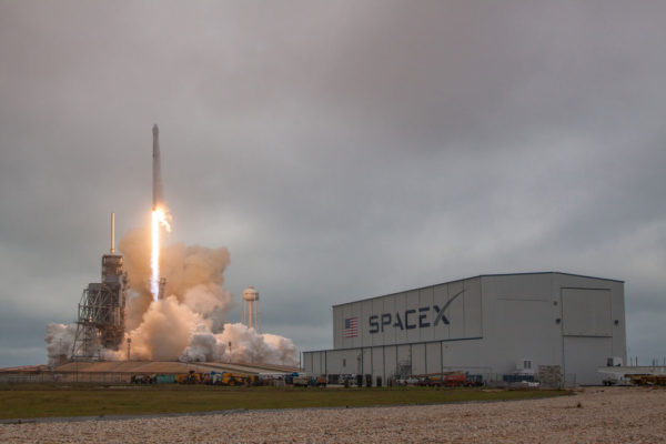 Spacex Launch Complex 39a Launch 600x400