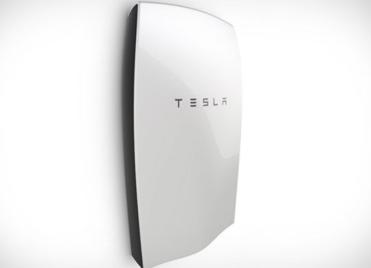 Tesla-Powerwall-single-unit-1020×610