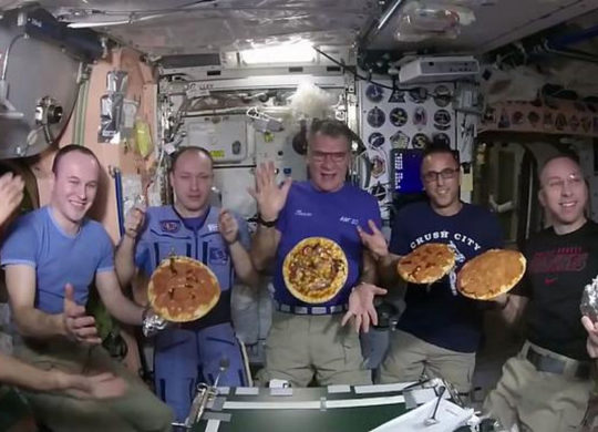 soirée pizzas ISS