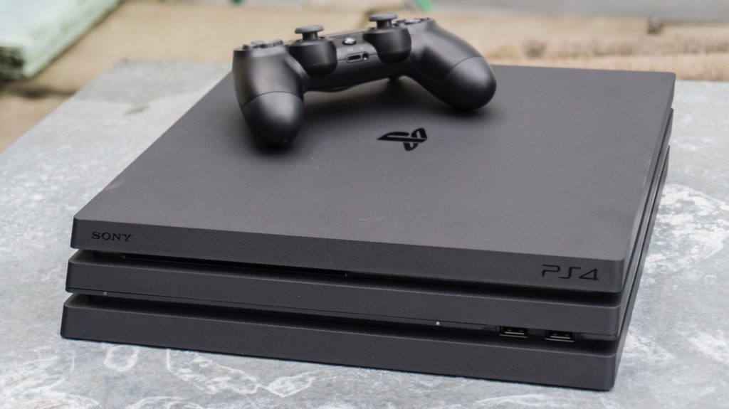 Le stock limité de PS5 pousse Sony à produire des PS4 en 2022