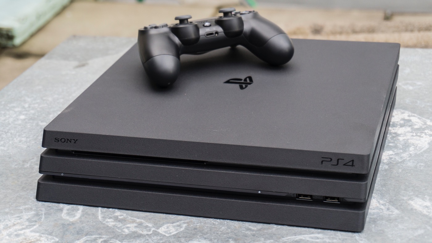 CUH-7000 : Sony lance une nouvelle PS4 Pro qui fait moins de bruit