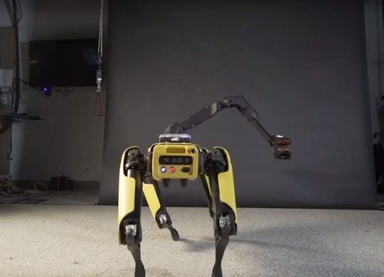 robot Spot dance