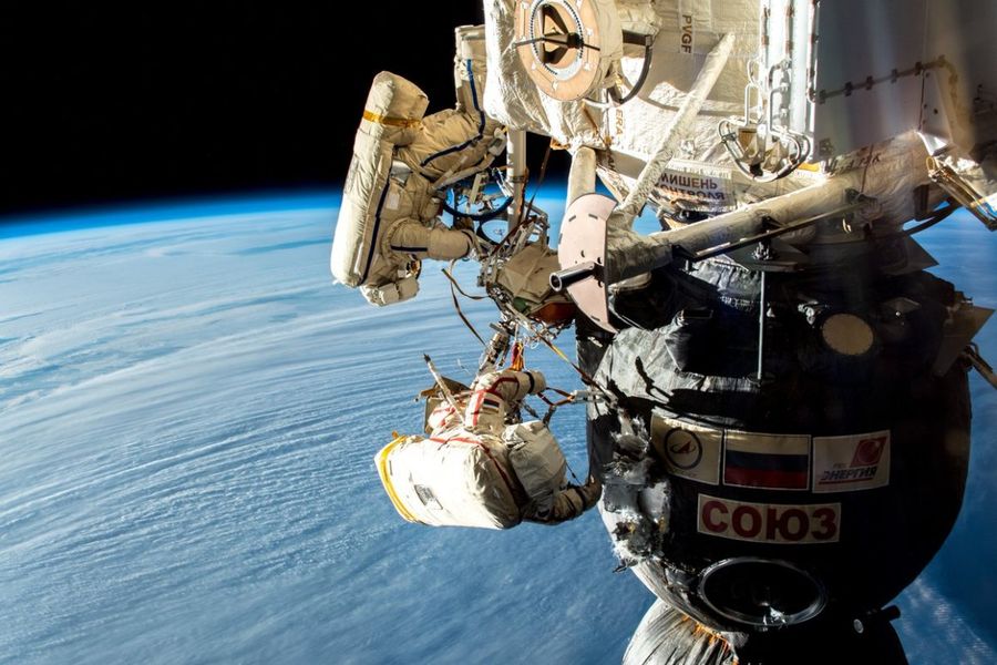 ISS sortie extravehiculaire