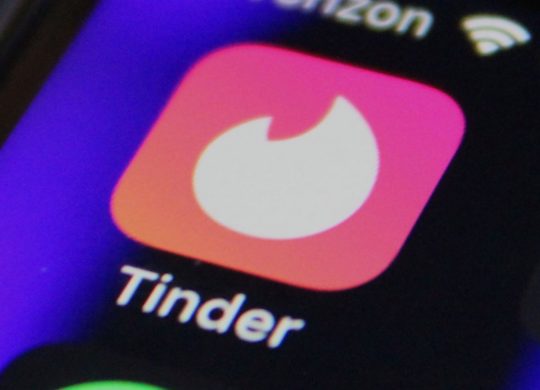 Tinder Icone Application Logo