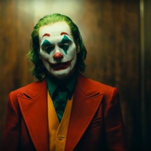 Golden Globes : Joaquin Phoenix reçoit le prix du meilleur acteur pour son interprétation magistrale du Joker