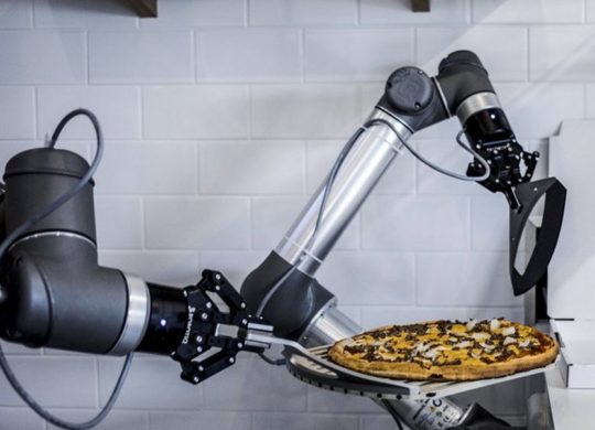 Pazzi robot pizza