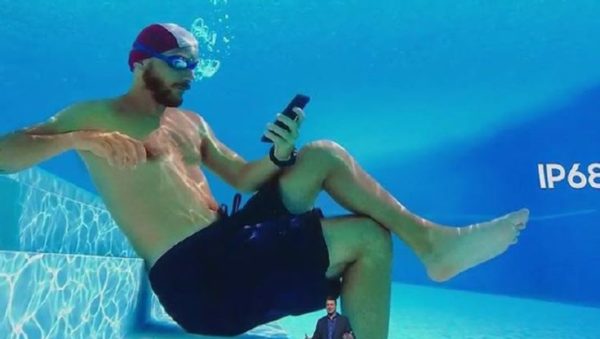 Samsung Galaxy Accc Underwater 600x339