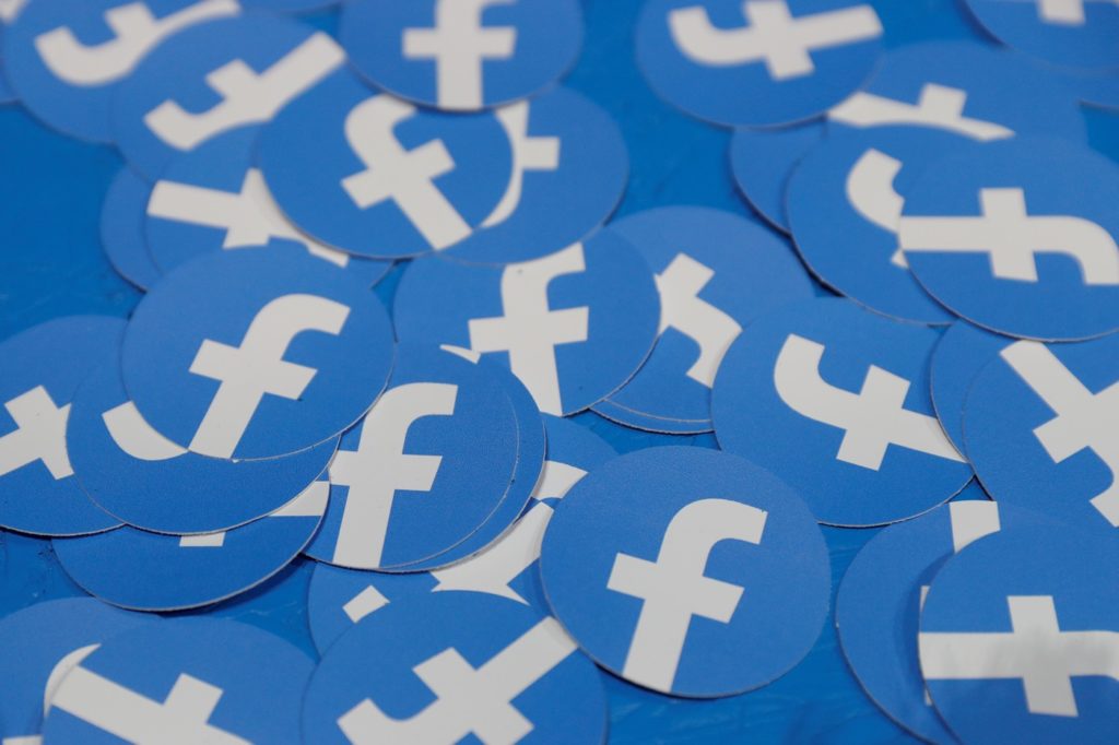 Facebook a fini 2020 avec 2,80 milliards d’utilisateurs et des résultats en hausse