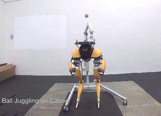 Cassie cal robot jongle