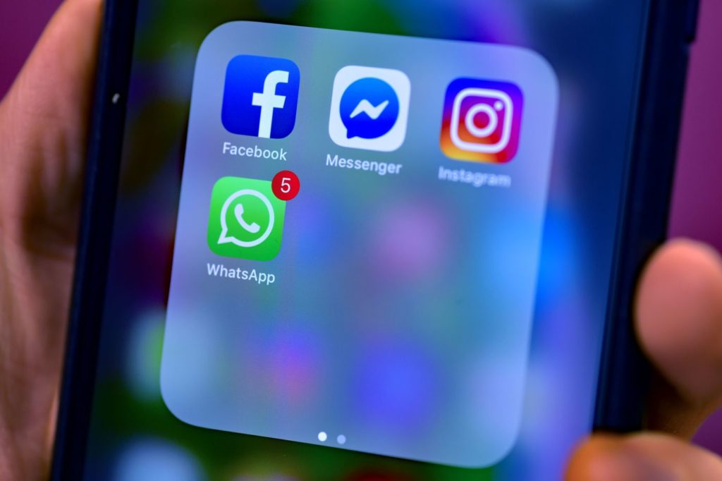 Facebook Messenger Instagram WhatsApp Icones Logos 1024x682