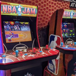 [CES 2020] Arcade1Up présente la borne rétro NBA Jam& avec du multijoueurs en ligne !