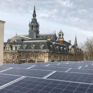 Epic Fail : quelqu'un a oublié de brancher les panneaux solaires de la médiathèque de Roubaix& depuis 6 mois
