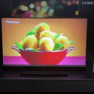 [CES 2020] Hisense dévoile un projecteur Laser-TV à écran enroulable