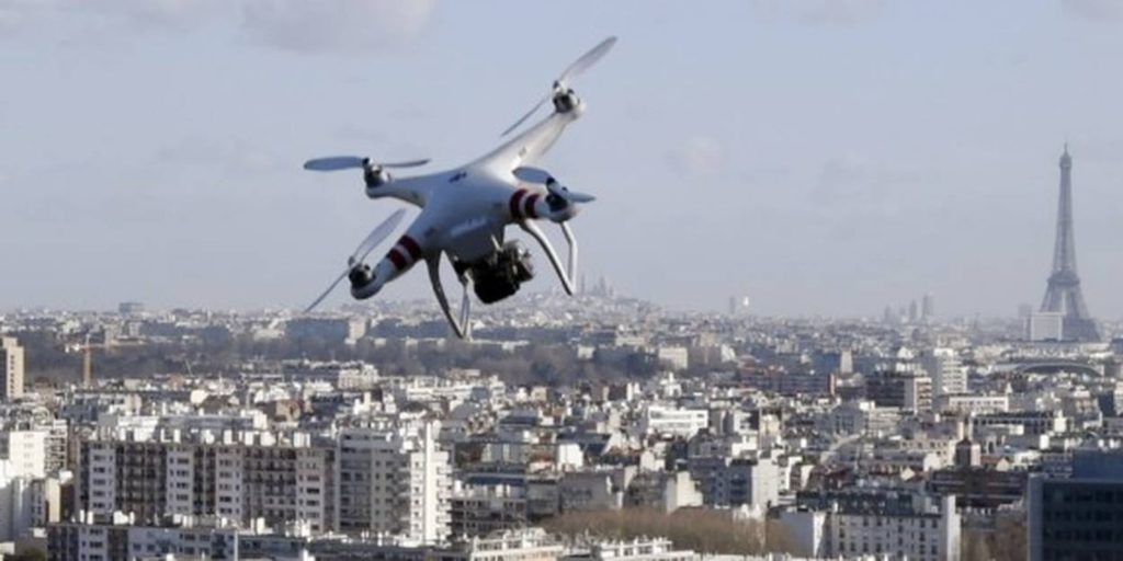 Drone Survol Paris 1024x512