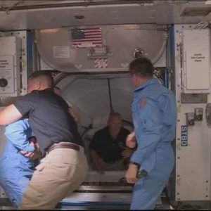 SpaceX : les astronautes de la mission Launch America sont à bord de l'ISS (vidéo)