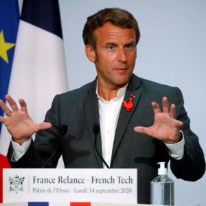 Macron défend la 5G : « c'est le tournant de l'innovation »