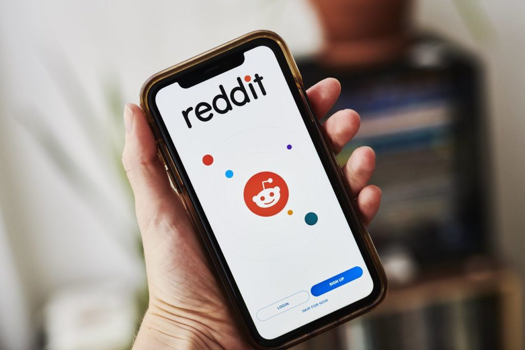 Reddit dévoile son nombre d’utilisateurs quotidien et sa croissance