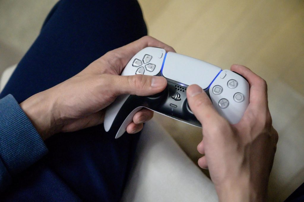 PlayStation Plus : Sony officialise la liste des jeux offerts pour janvier 2022