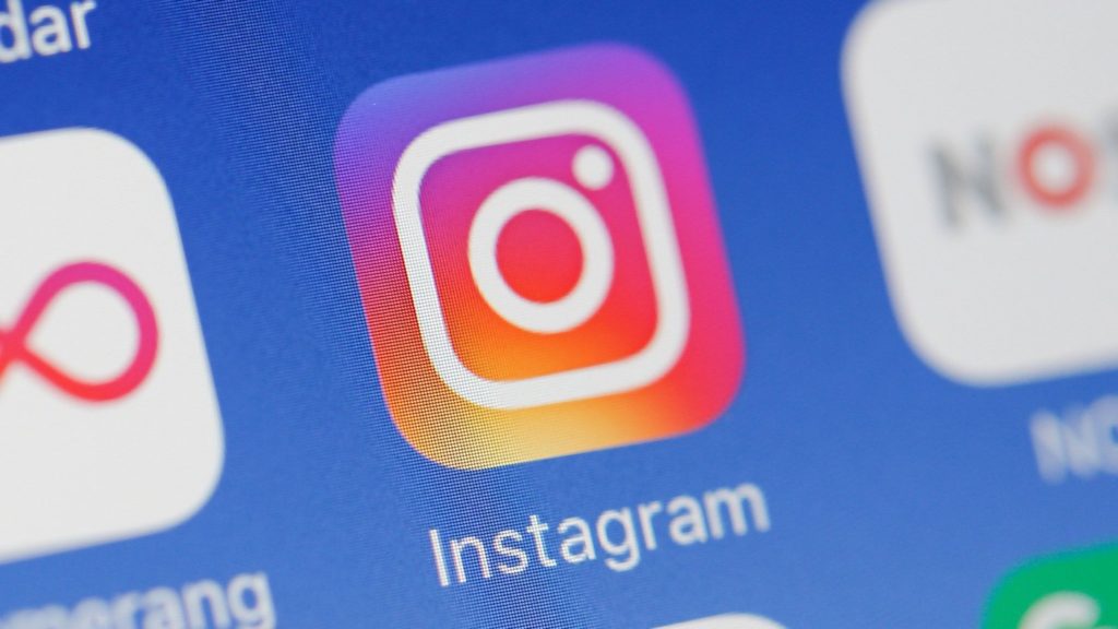 Instagram prépare des stories verticales, à la TikTok
