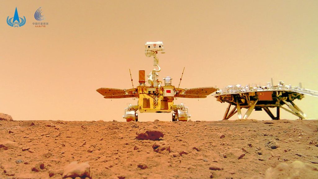 Rover chinois Mars selfie
