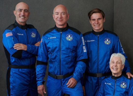 Jeff Bezos New Shepard Jeff Bezos New Shepard