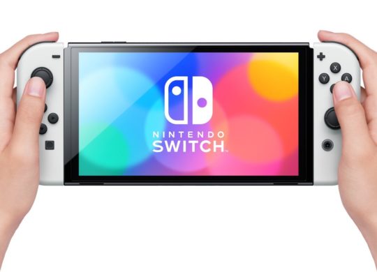Nintendo Switch 2021 OLED Prise en Main