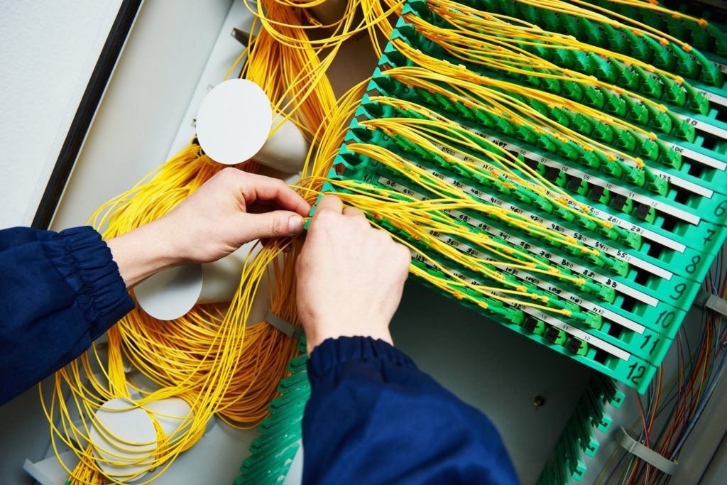 Déploiement fibre optique : l'Arcep demande aux opérateurs de s'améliorer