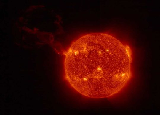 Solar Orbiter éruption solaire géante