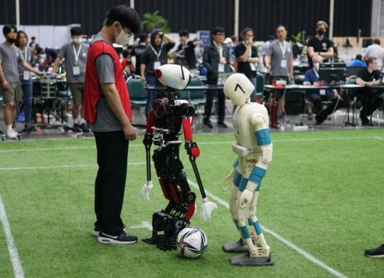 Robocup 2022 robot humanoide