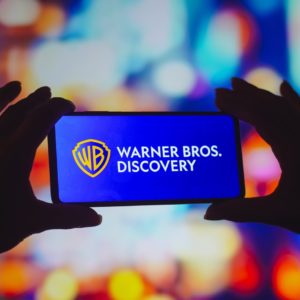 Image article Rachat de Warner Bros : Paramount fait une offre de 108,4 milliards de dollars pour contrer Netflix