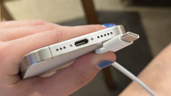 Le Chargeur Universel Usb C Sera Obligatoire En France D S Le