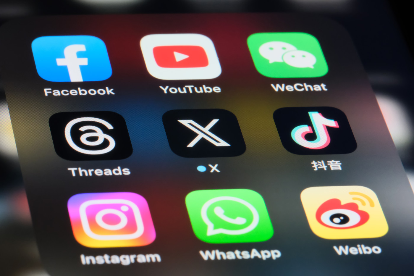 L'Australie interdit les réseaux sociaux aux moins de 16 ans - KultureGeek