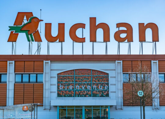 Auchan Logo