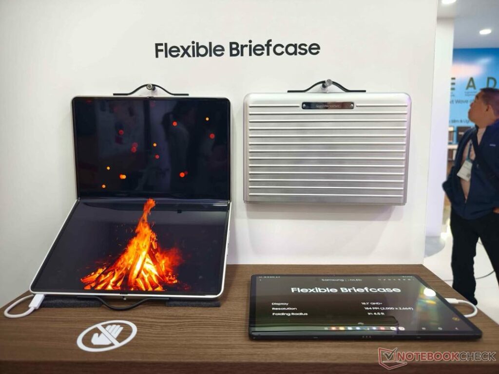 Samsung flexible Briefcase