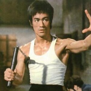 Image article Des films de Bruce Lee ou de Jet Li fortement retouchés à l’IA ? Des studios chinois y pensent…
