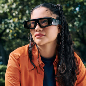 Image article Snap va lancer Specs, ses lunettes avec réalité augmentée, en 2026