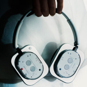 Image article Le Nothing Headphone (1) est annoncé, un casque audio avec 80 heures d’autonomie