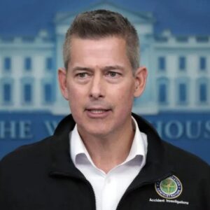 Image article Donald Trump nomme Sean Duffy au poste de directeur intérimaire de la Nasa