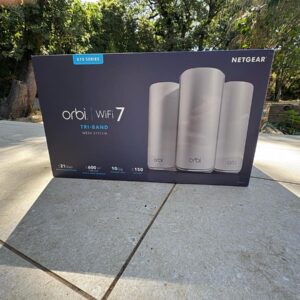 Image article [Test] Netgear Orbi 870 : le Mesh Wi-Fi 7 idéal pour les grandes maisons ?
