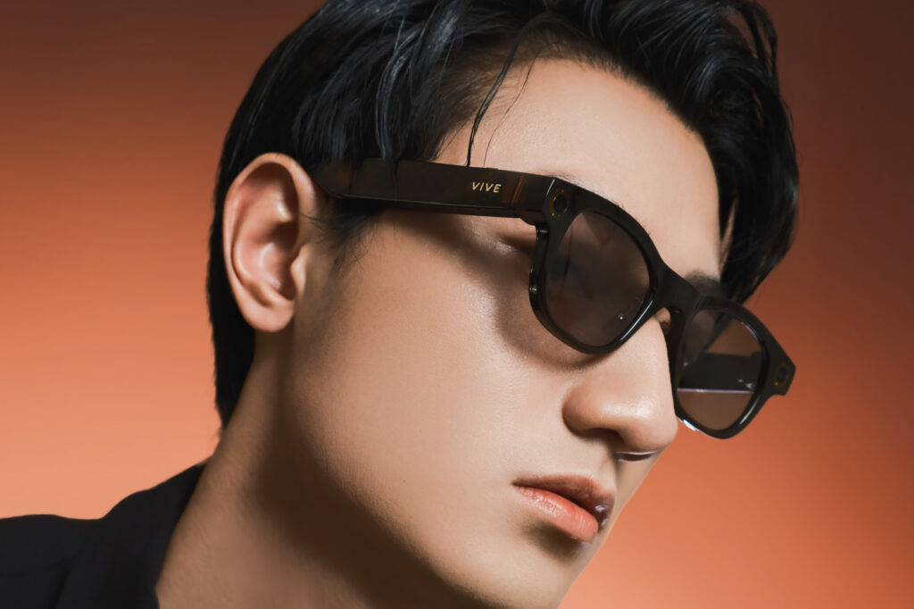 HTC Vive Eagle Lunettes Connectees 2