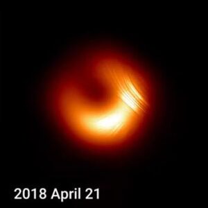 Image article M87* : le premier trou noir « photographié » sujet à d’étranges inversions magnétiques