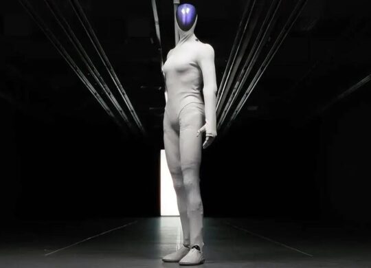 Iron robot humanoide