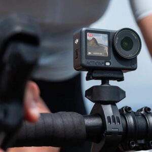 Image article DJI dévoile l’Osmo Action 6, une action cam avec ouverture mécanique variable (une première)
