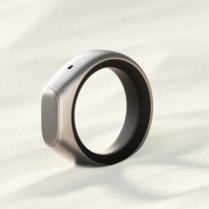 Image article Stream Ring : la bague connectée qui enregistre et imite votre propre voix grâce à l’IA