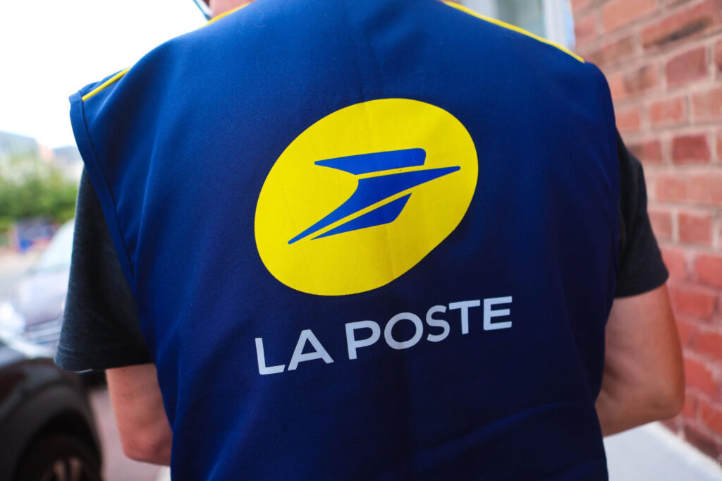 La Poste Logo